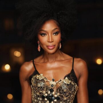 Naomi Campbell: ‘Quem acha que sabe tudo, se torna irrelevante’; confira entrevista