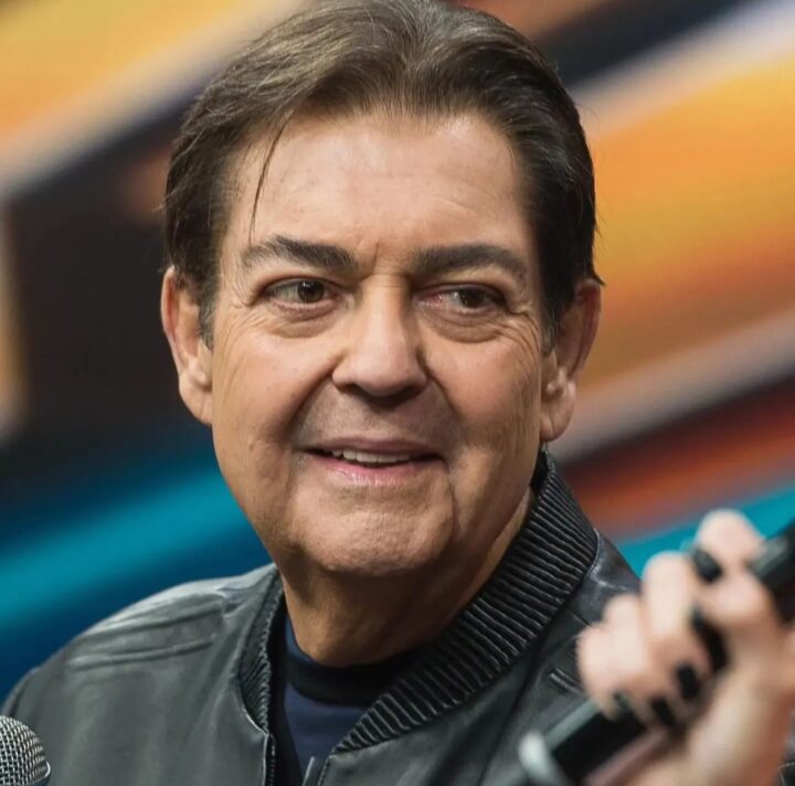 Faustão recebe alta hospitalar após três meses internado e seguirá tratamento em casa