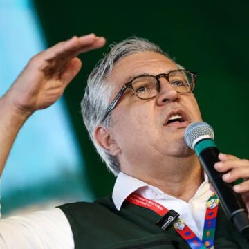 Padilha diz que cancelamento de vistos da filha e esposa é ‘atitude de covardia’