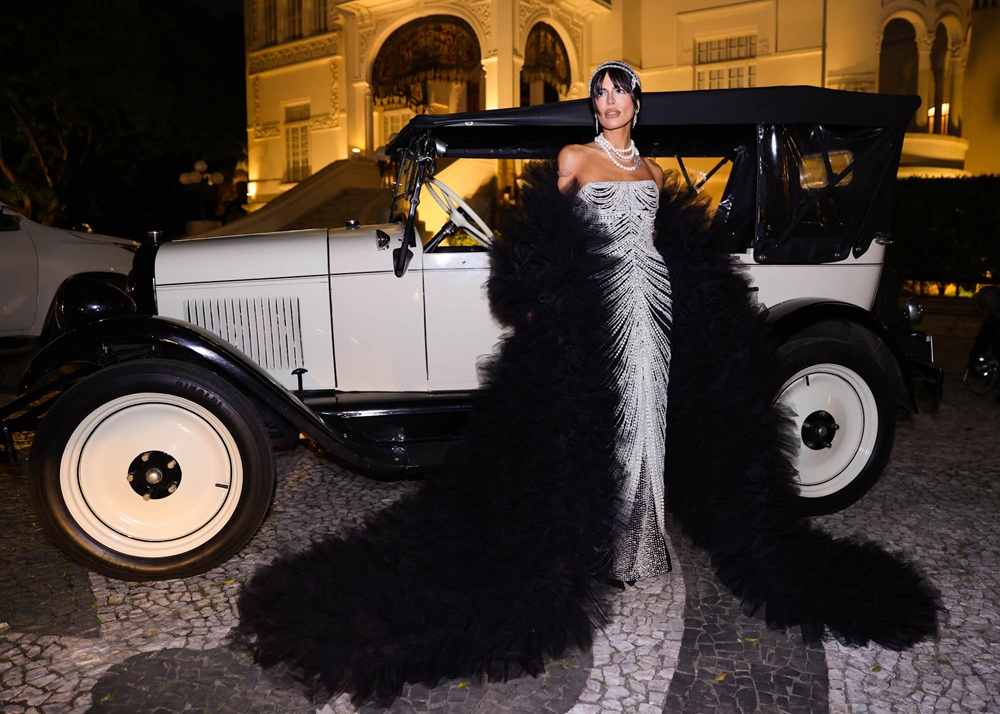 Anttónia, filha de Gloria Pires, comemora aniversário com festa luxuosa em São Paulo; veja fotos