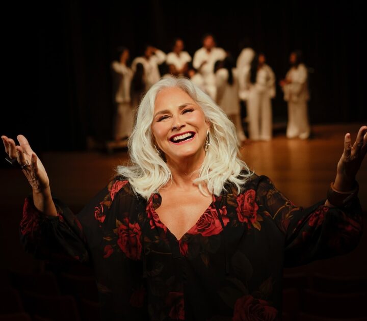 Fafá de Belém celebra homenagem em Salvador e relembra estreia no Teatro Vila Velha: ‘É muito forte’