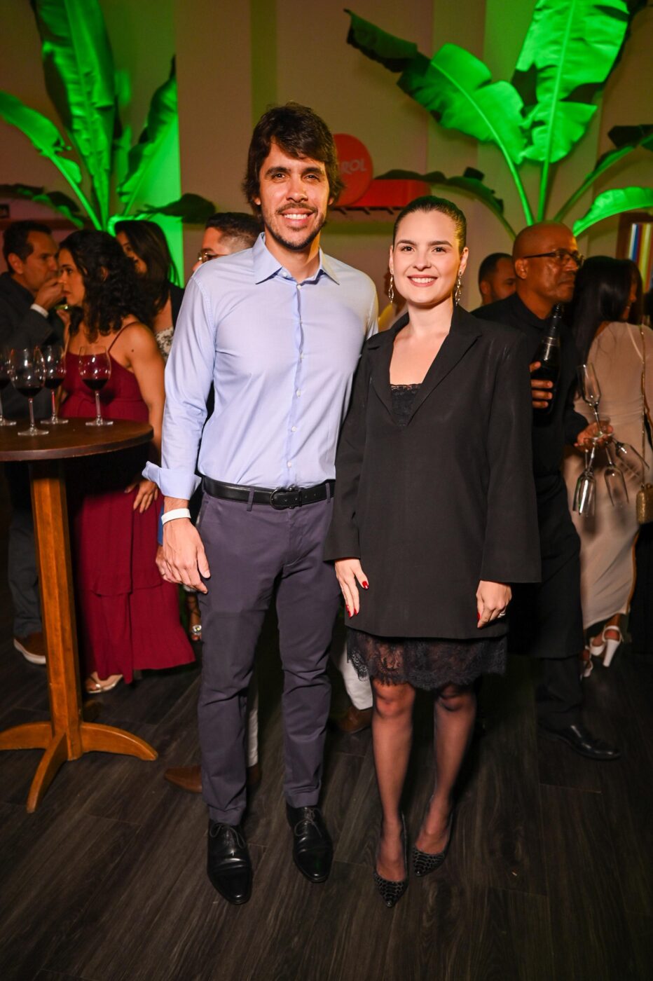 Daniel Mello e Victoria Cintra