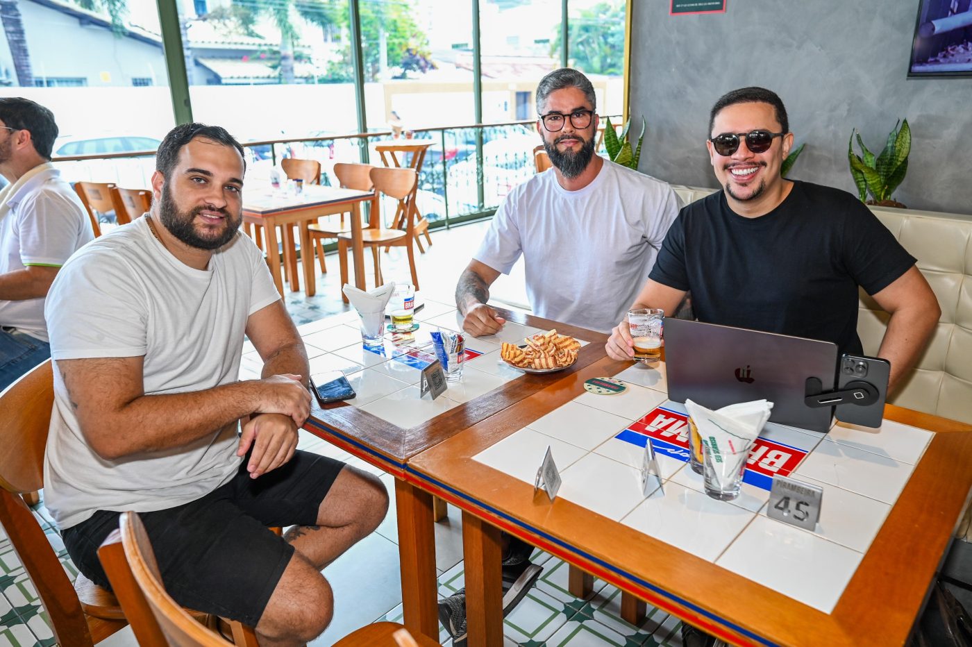Wilson Teles, Igor Góes e Iuri Veiga