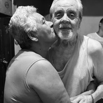 Casal que viveu 43 anos junto morre com menos de duas horas de diferença