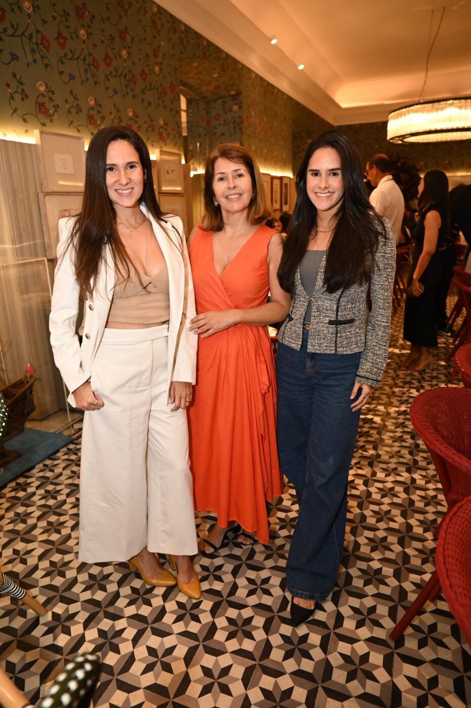 Adriana, Mercia e Ananda Sales
