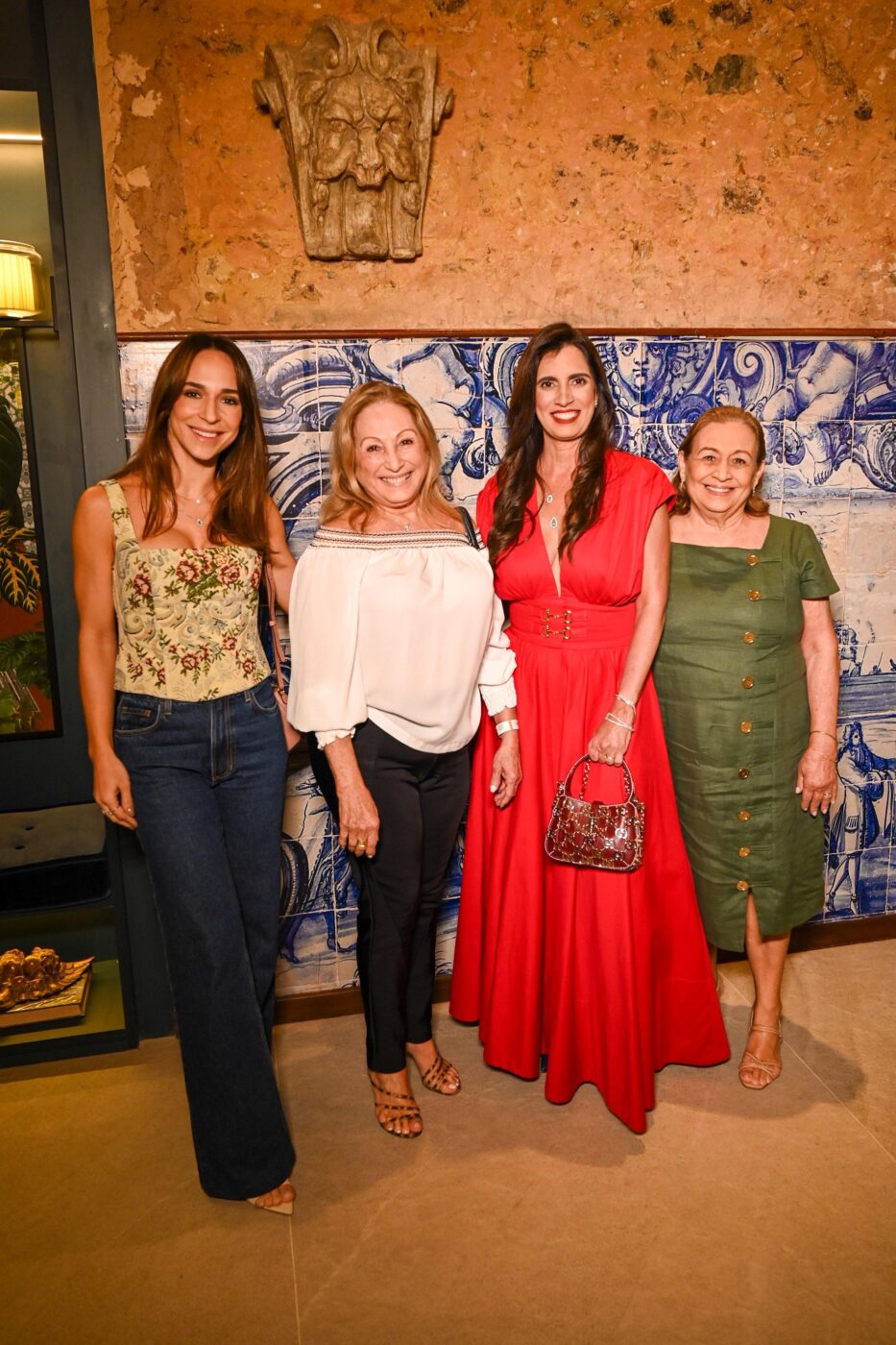 Joana Lemos, Nadja Bahia, Fernanda Bahia e Lúcia Castro