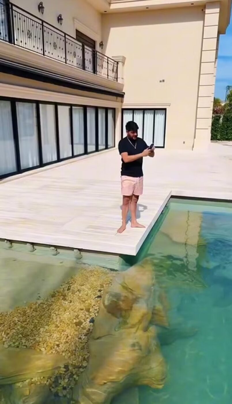 Cristiano, da dupla com Zé Neto, mostra lago e piscina em mansão no interior de SP