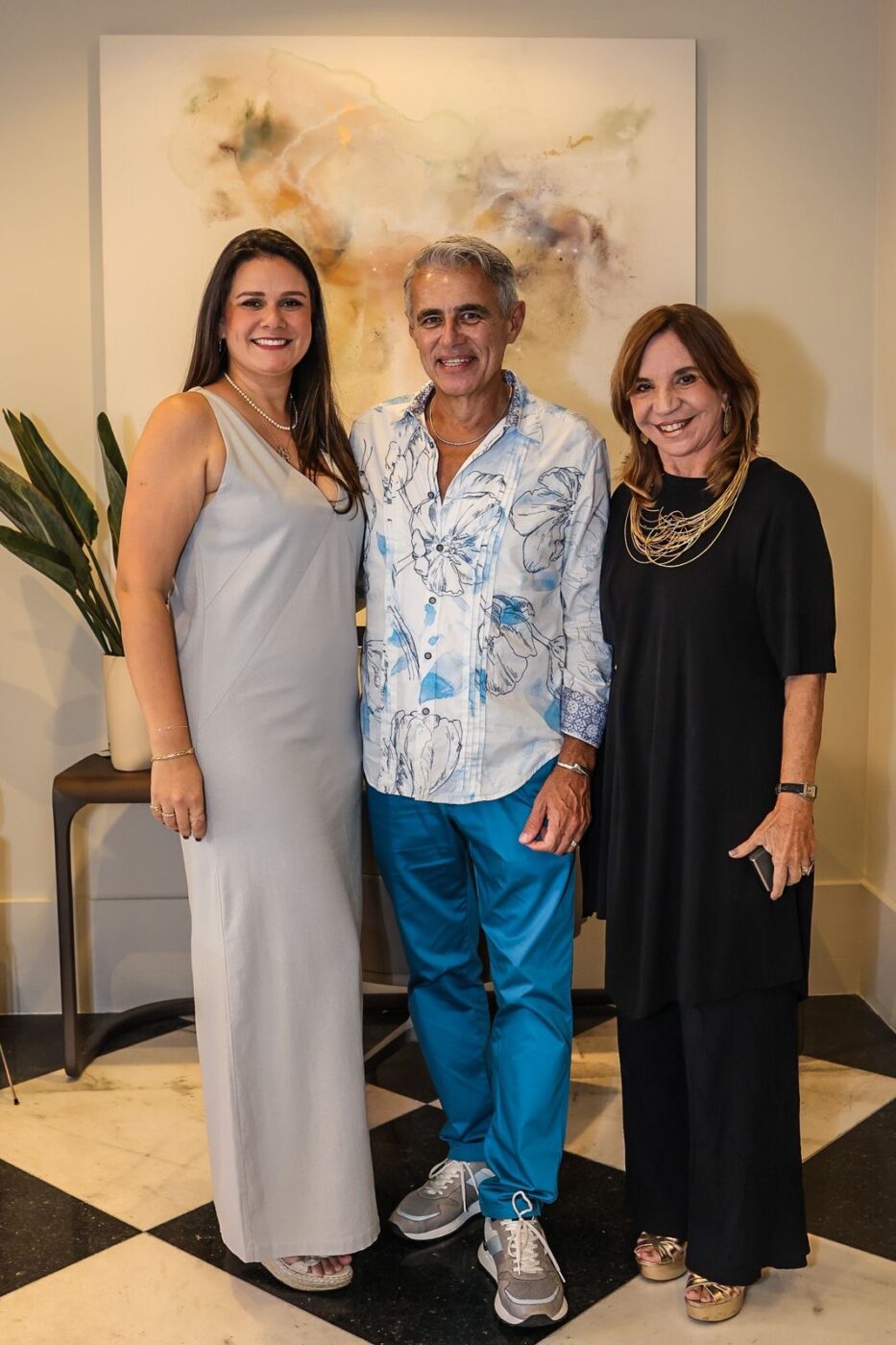 Priscila Valias, Sérgio Gonçalves e Lúcia Wolf