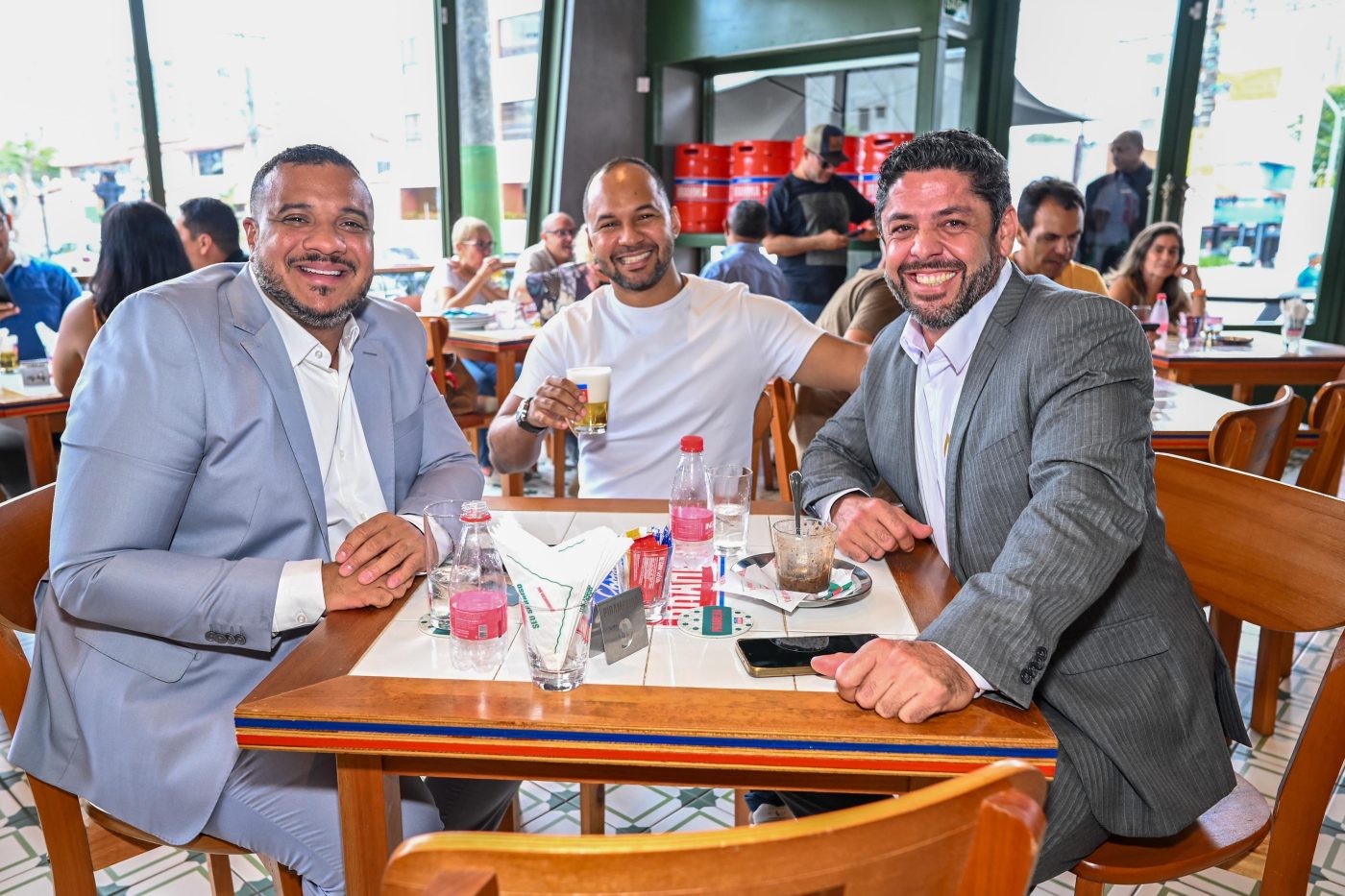 Elton Queiroz, Peu Magalhães e Rodrigo Grego