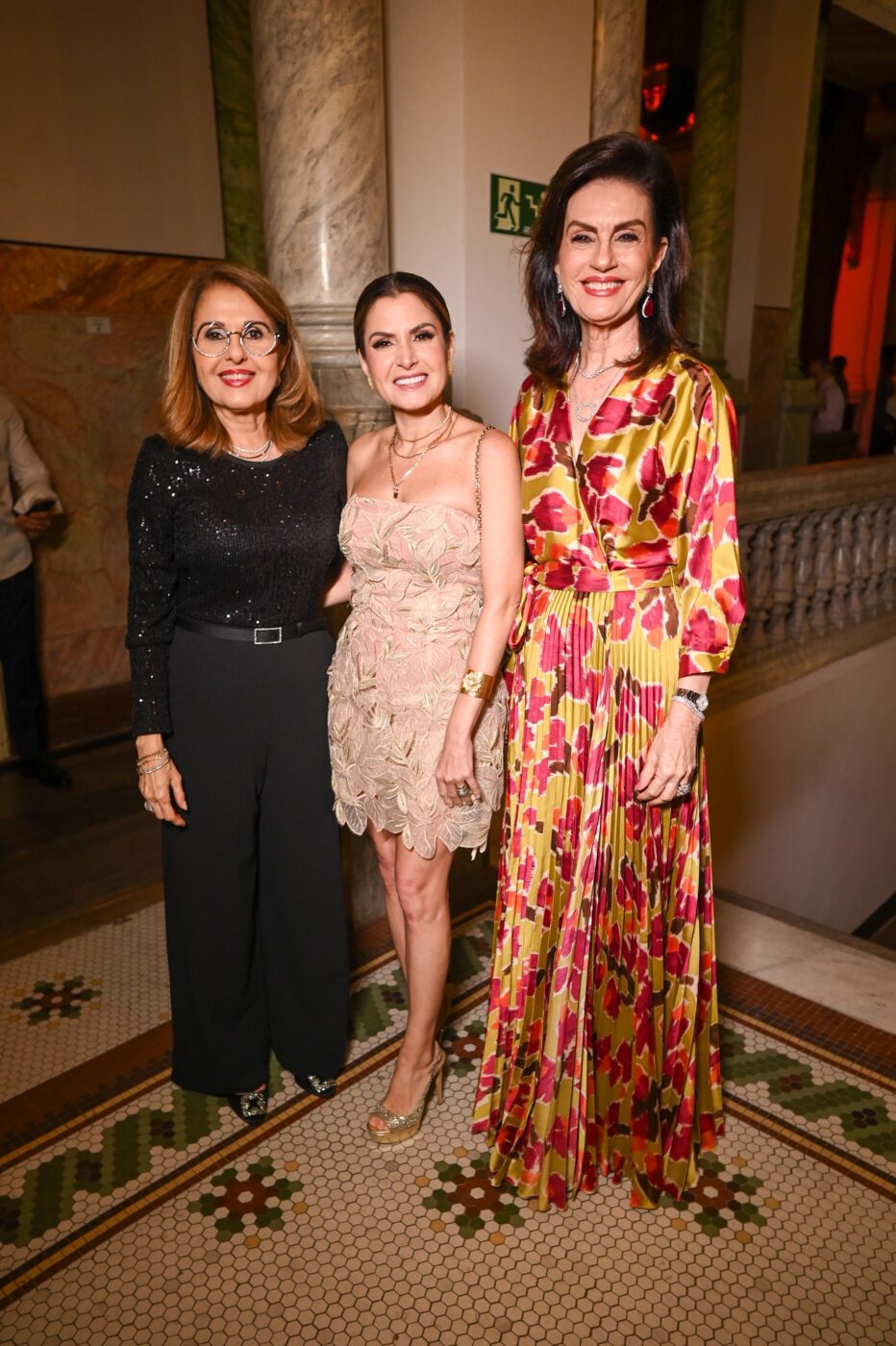 Rosário, Renata Magalhães e Cristina Calumby