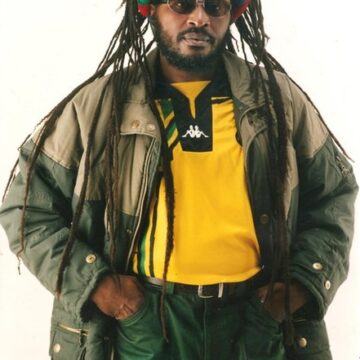 Edson Gomes é confirmado no Lollapalooza Brasil 2026 e estreia no festival aos 70 anos