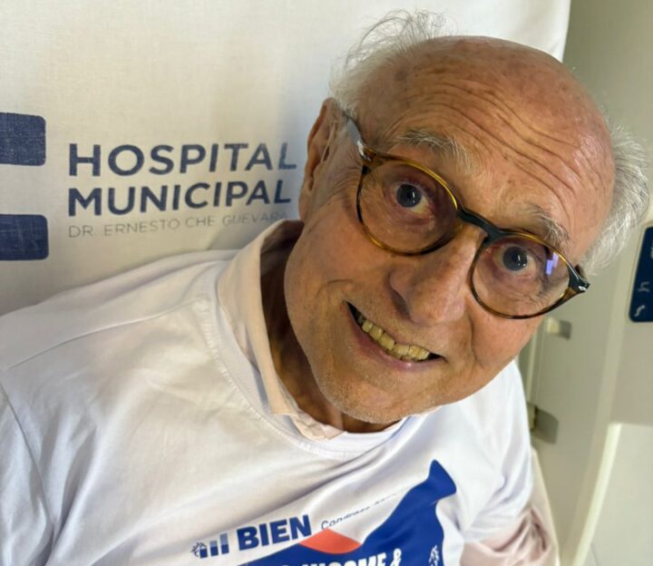 Eduardo Suplicy é internado para cirurgia de marca-passo; saiba detalhes