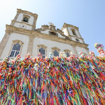 Chegada simbólica da imagem do Senhor do Bonfim ao Brasil é celebrada nesta sexta-feira em Salvador