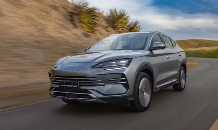 Venda de carros elétricos cresce 90% na Bahia no primeiro semestre de 2025