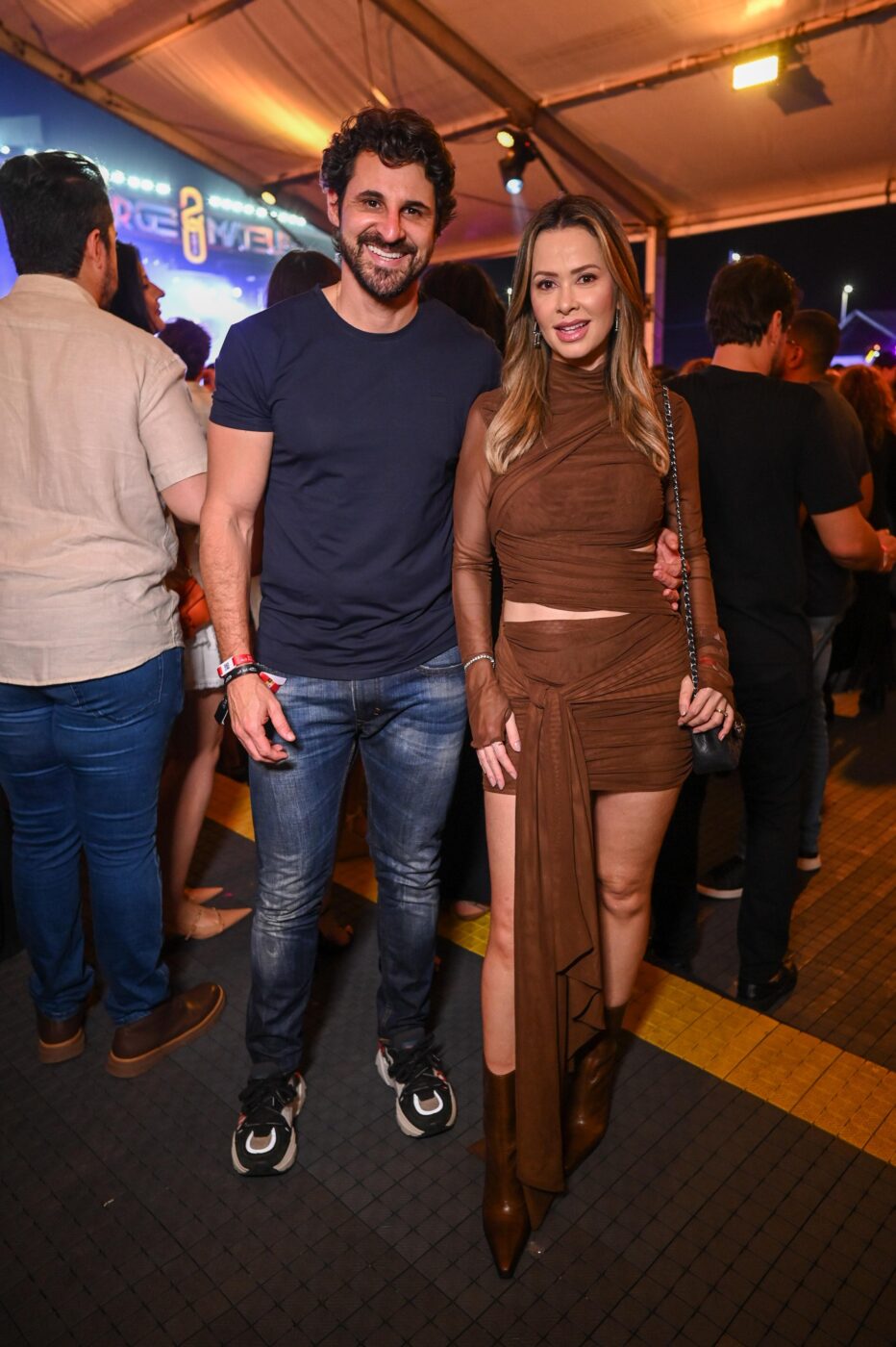 Alexandre Simões e Ana Karina Senna