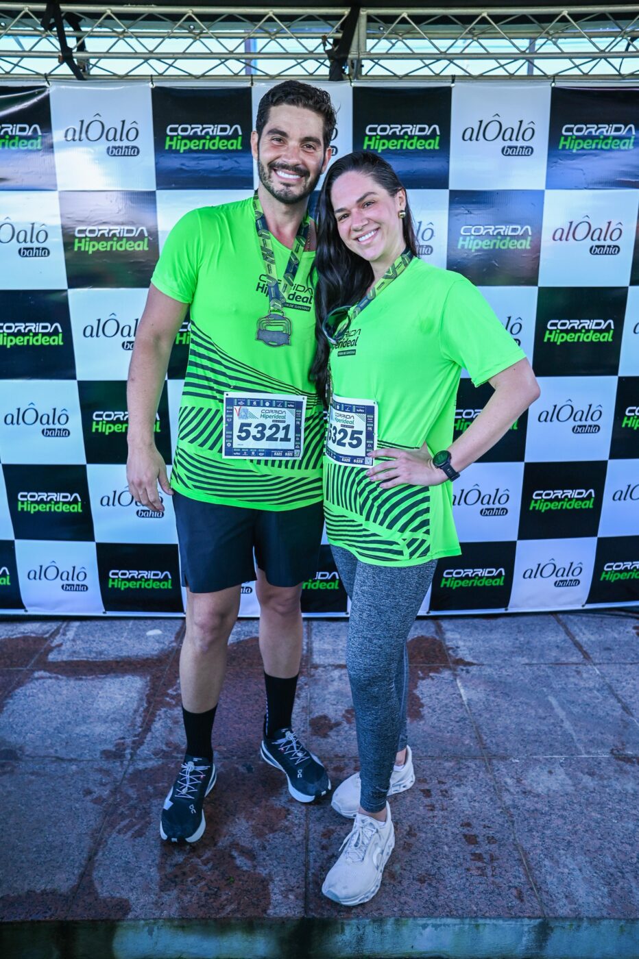 Helmo Cesare e Nathalia Dourado