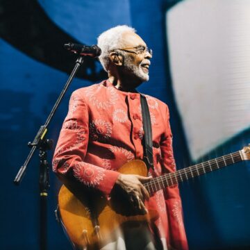 Após estreia em Salvador, Gilberto Gil retorna para última apresentação da turnê “Tempo Rei” na Bahia