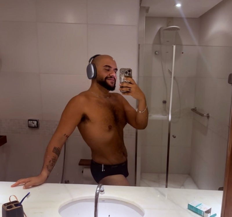 Gominho fala sobre voltar a morar em Salvador: ‘Não tem um dia que não pense’
