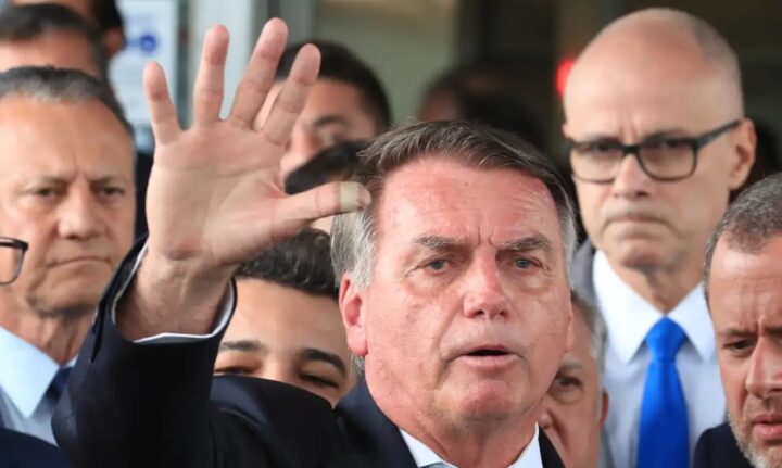 Julgamento de Bolsonaro começa na terça e terá oito sessões; saiba detalhes