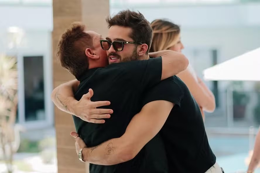 João Guilherme celebra Dia dos Pais com Leonardo e irmãos em Goiânia; veja fotos