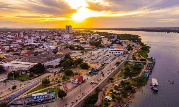 Mais de 130 cidades baianas entram em alerta para vendaval, aponta Inmet