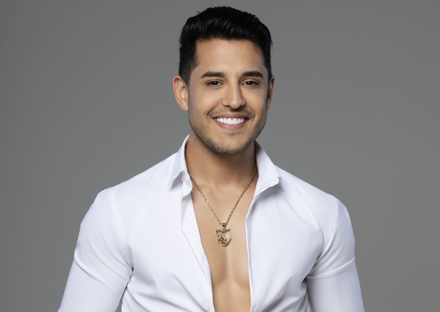Kevi Jonny comemora 10 anos de carreira com gravação de DVD no 10 Horas de Arrocha, em Salvador