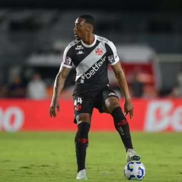 Bahia se aproxima da contratação de zagueiro revelado pelo Vasco. Saiba quem é