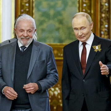 Lula e Putin conversam sobre guerra na Ucrânia e próximos passos do BRICS