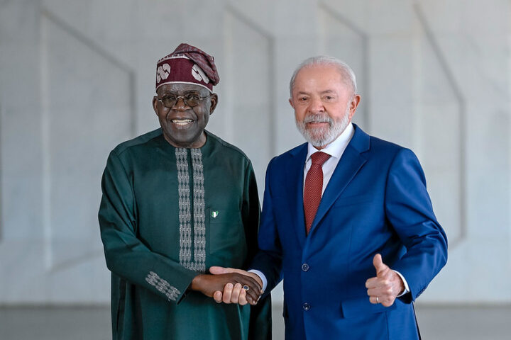 Lula recebe presidente da Nigéria e anuncia voo direto Lagos–São Paulo
