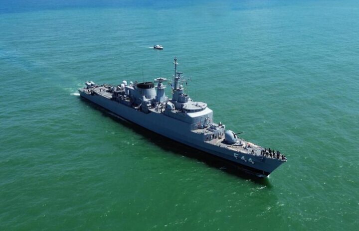 Fragata “Independência” e Corveta argentina “Espora” estarão abertas à visitação gratuita em Salvador neste domingo (17)
