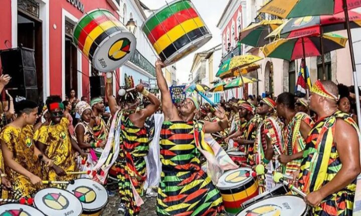 Olodum comandará a tradicional Lavagem de Madeleine, em Paris