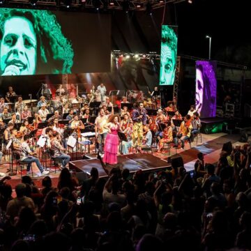 OSBA realiza concerto em homenagem aos 80 anos de Gal Costa na Concha Acústica do TCA