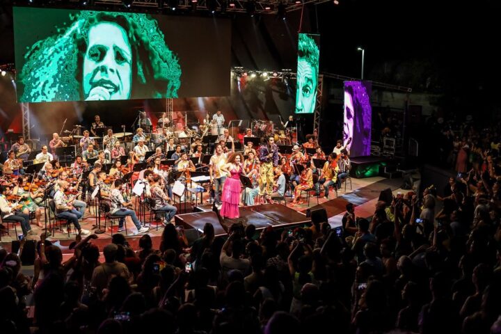 OSBA realiza concerto em homenagem aos 80 anos de Gal Costa na Concha Acústica do TCA