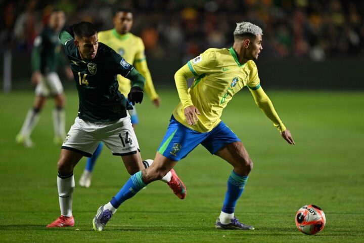 Seleção brasileira cai para sexto lugar no ranking da Fifa; confira o top 10