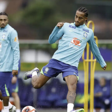 Brasil enfrenta Bolívia em seu último compromisso pelas Eliminatórias da Copa