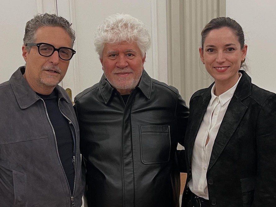 “O Agente Secreto” ganha exibição especial na Espanha; sessão foi apresentada por Pedro Almodóvar