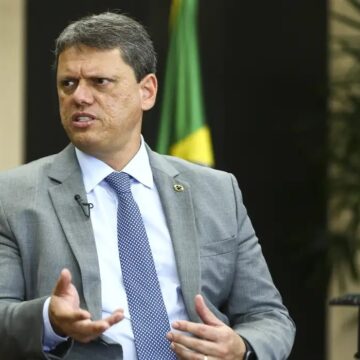 Tarcísio de Freitas diz que não pretende concorrer a presidente em 2026