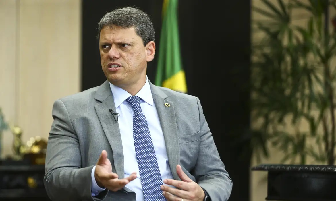 Tarcísio de Freitas diz que não pretende concorrer a presidente em 2026