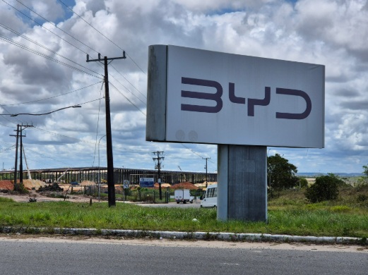 CCJ aprova mudança de nome da Avenida Henry Ford para Avenida BYD, em Camaçari