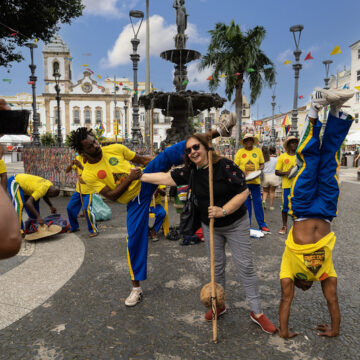 Turismo na Bahia dispara em agosto com aumento de 71% na chegada de estrangeiros