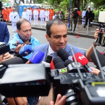 Comboio da escolta do prefeito Bruno Reis é alvo de tiros em Salvador