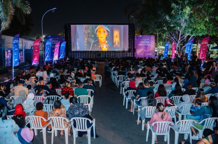 Cinema Inflável chega à Bahia com sessões gratuitas, pipoca, recreação e valorização da cultura local