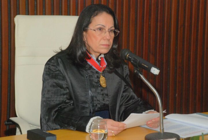 Primeira mulher a presidir o TJ-BA, Sílvia Zarif se aposenta após 44 anos de carreira