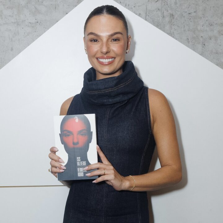 Isis Valverde lança livro de poesias em São Paulo; conheça ‘Vermelho Rubro’