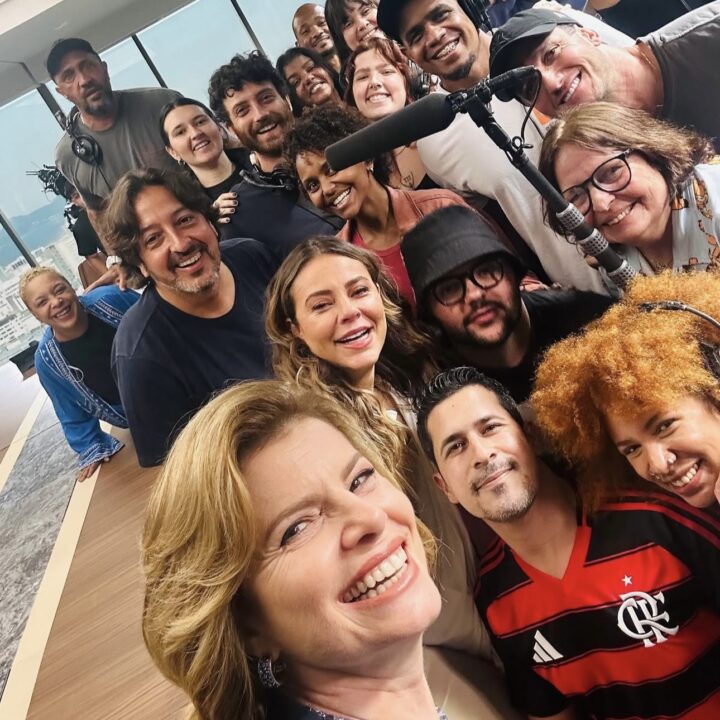 Elenco de ‘Vale Tudo’ inicia despedida da novela: ‘Último dia na TCA’