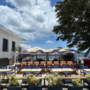 Santo Antônio Além do Carmo recebe experiência gastronômica com vinhos e ostras