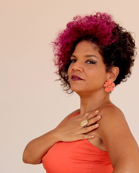 Jazz encontra o Samba: show inédito de Juliana Ribeiro celebra raízes afro-brasileiras nos EUA