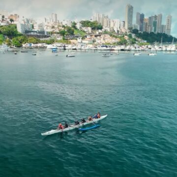 Mutirão na Praia da Preguiça vai retirar lixo do mar em celebração ao Dia Mundial da Limpeza em Salvador