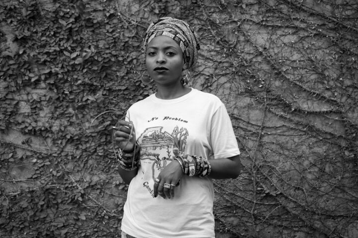 Fotógrafa nigeriana Nyancho NwaNri traz pesquisa sobre memória e espiritualidade africana para Salvador