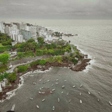 Fim de semana em Salvador terá tempo instável com chance de chuva e calor de até 30°C